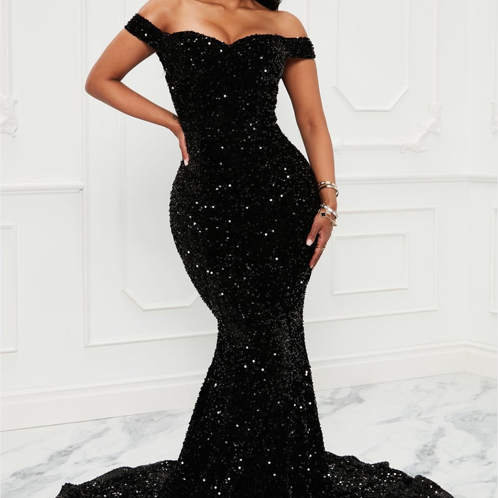 Elegant Black Sequin Gown